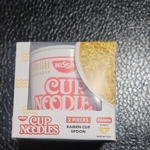 Nissin Cup Noodles Ramen Bowl and Spoon Set